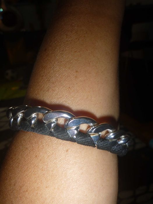 Pulseiras. Varios modelos, varias marcas