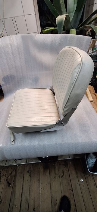 Fotel sternika składany