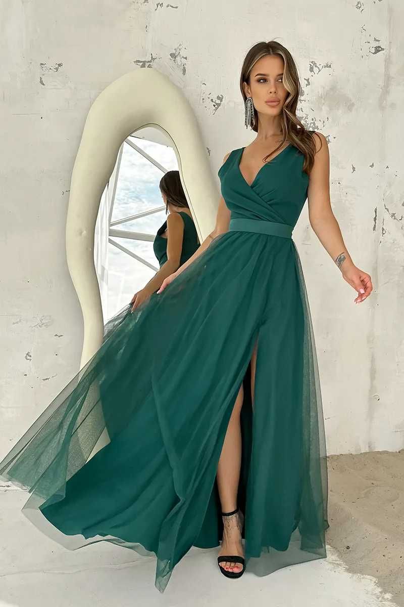 Sukienka tiulowa z rozcięciem na nogę butelkowa zieleń L 40