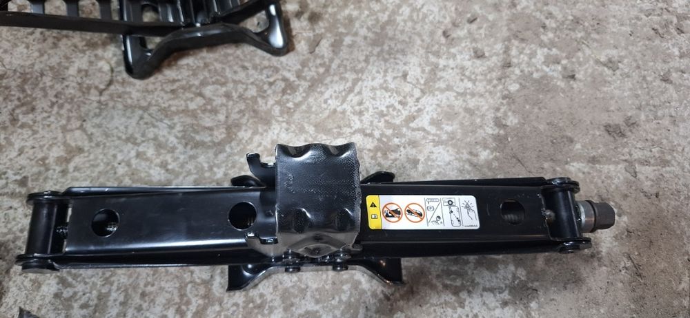 Podnośnik, lewarek jeep grand cherokee, chrysler