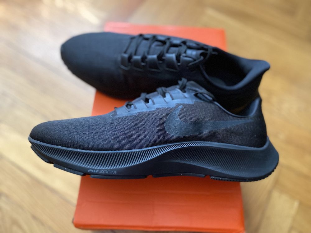 Кросівки Nike Air Zoom Pegasus 37