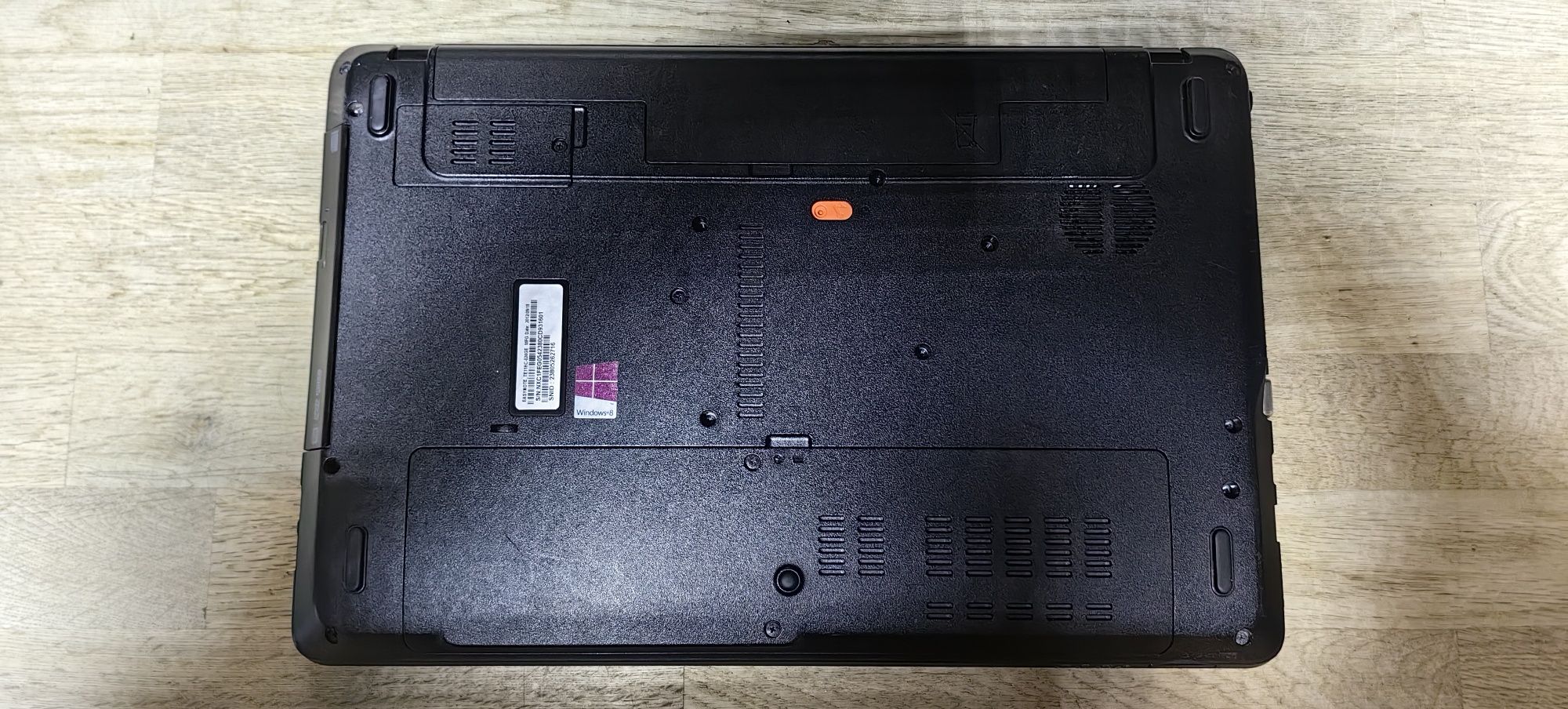 Ноутбук Packard Bell EasyNote TE11HC024ge/Pentium B960/Ram 4Gb /HDD 50