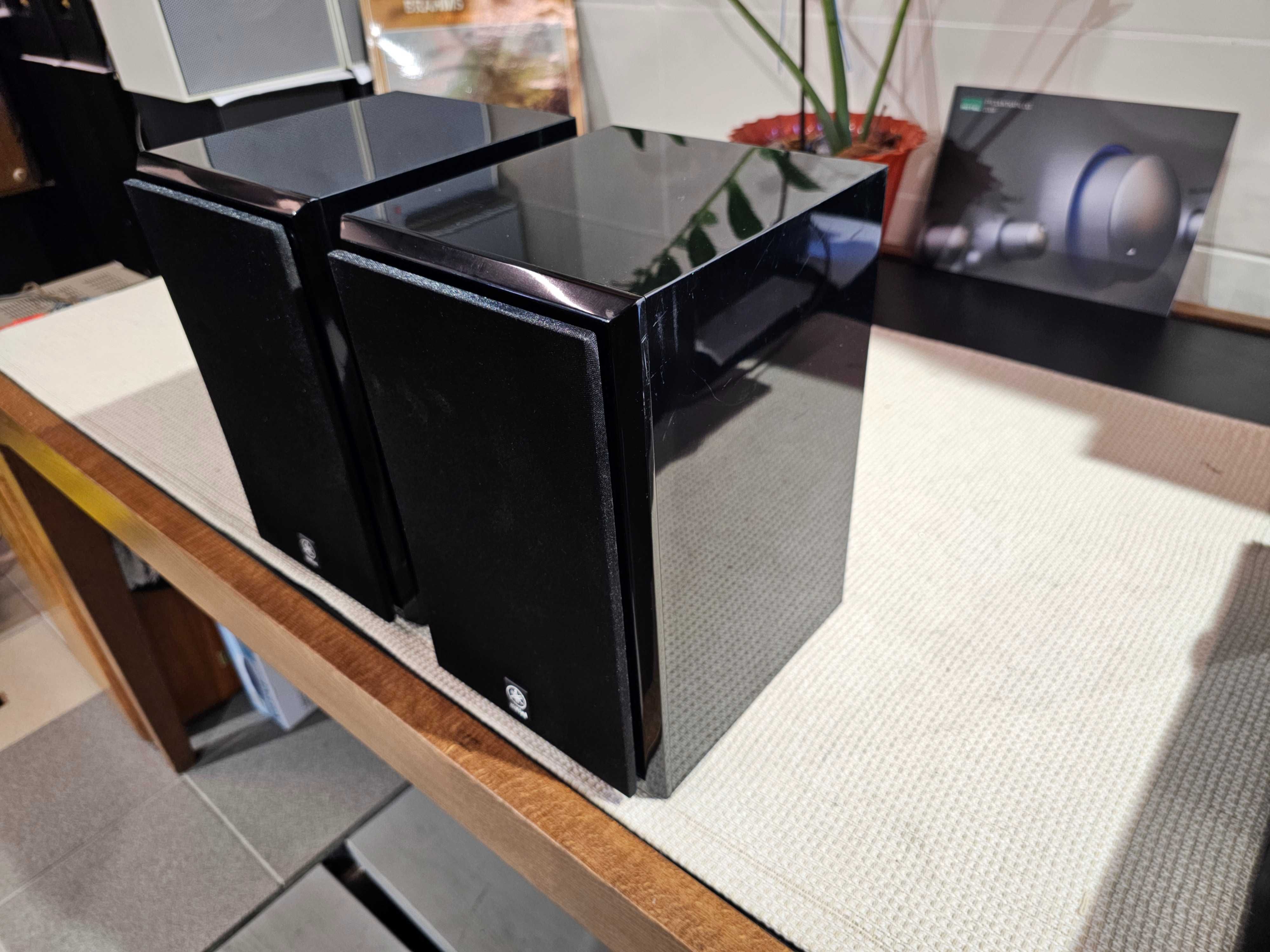 Акустика Yamaha NX-E400 60/110 Watt