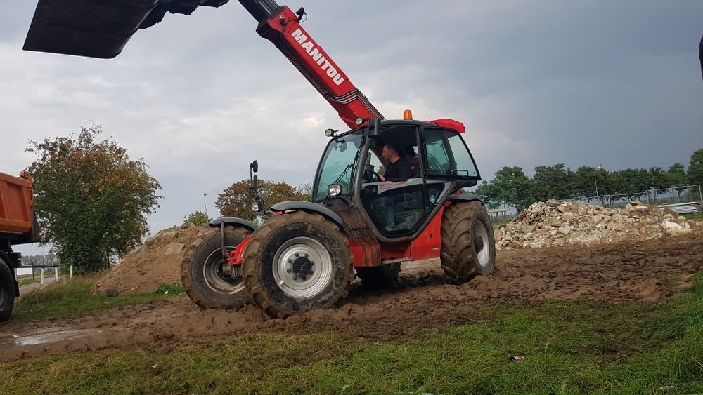 Wynajem Ładowarki  teleskopowej od 7-17 metrów