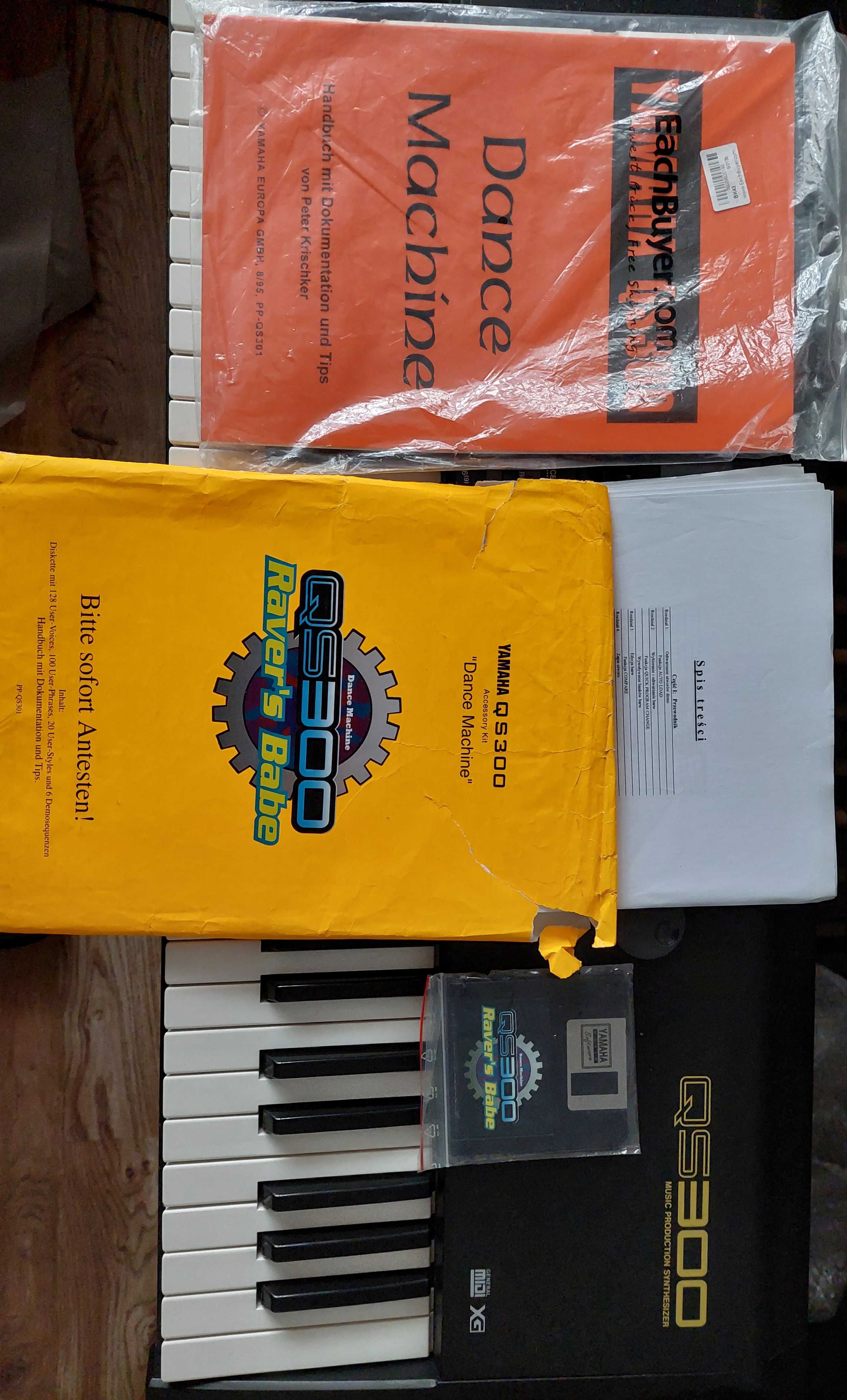 Yamaha QS300 syntezator