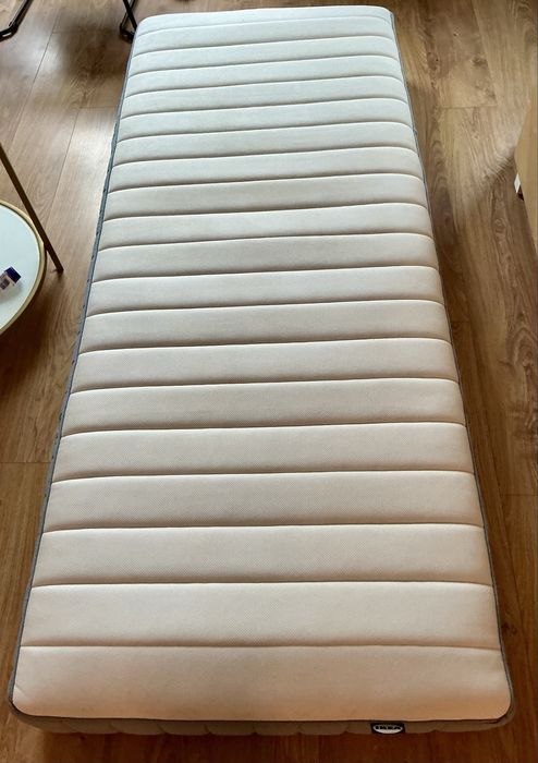 Materac Ikea Valevåg 200x80 średniotwardy