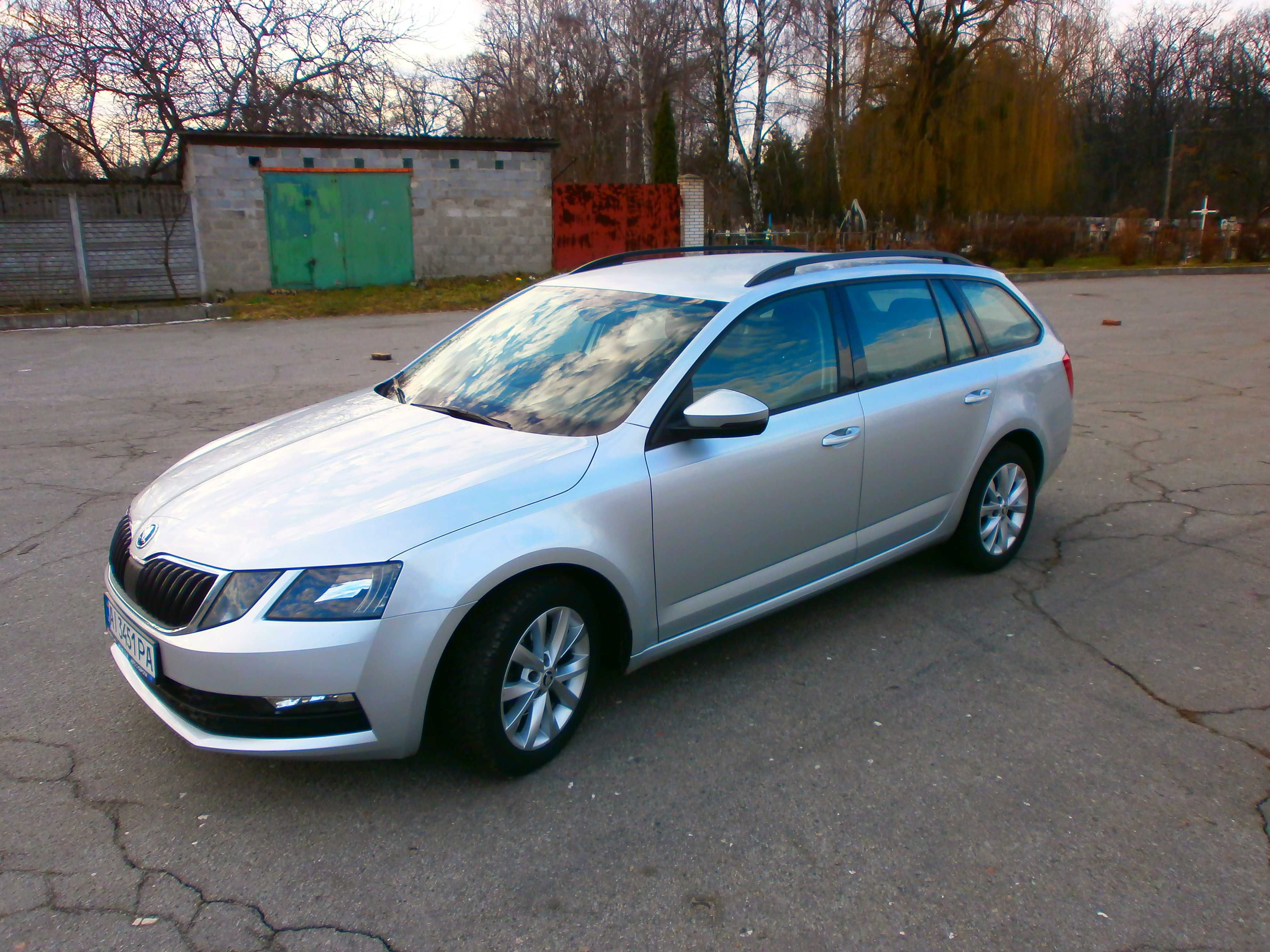 Продам авто Skoda