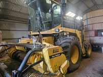 Sieczkarnia New Holland FX 450 W Bardzo Dobrym Stanie