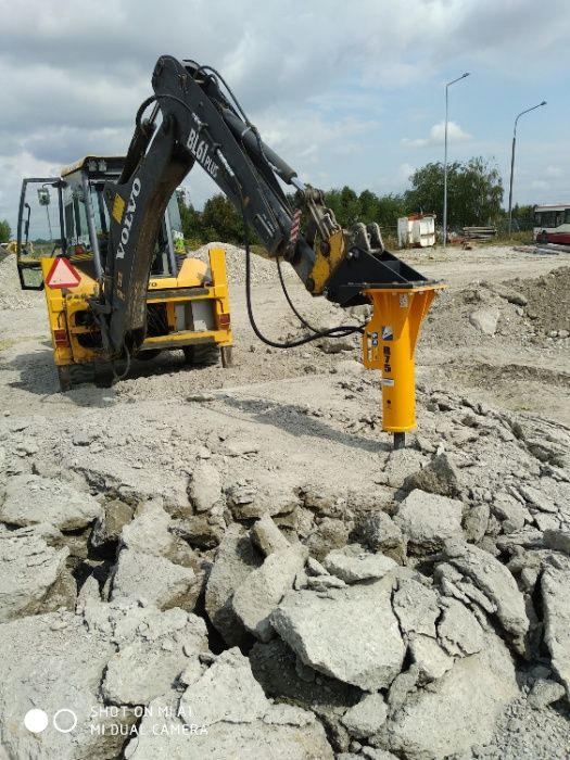 Koparka Koparko Ładowarka młot  Oława,Wrocław,Jelcz,Brzeg,Strzelin
