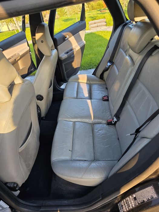 Volvo v50 2.0d 2005 rok