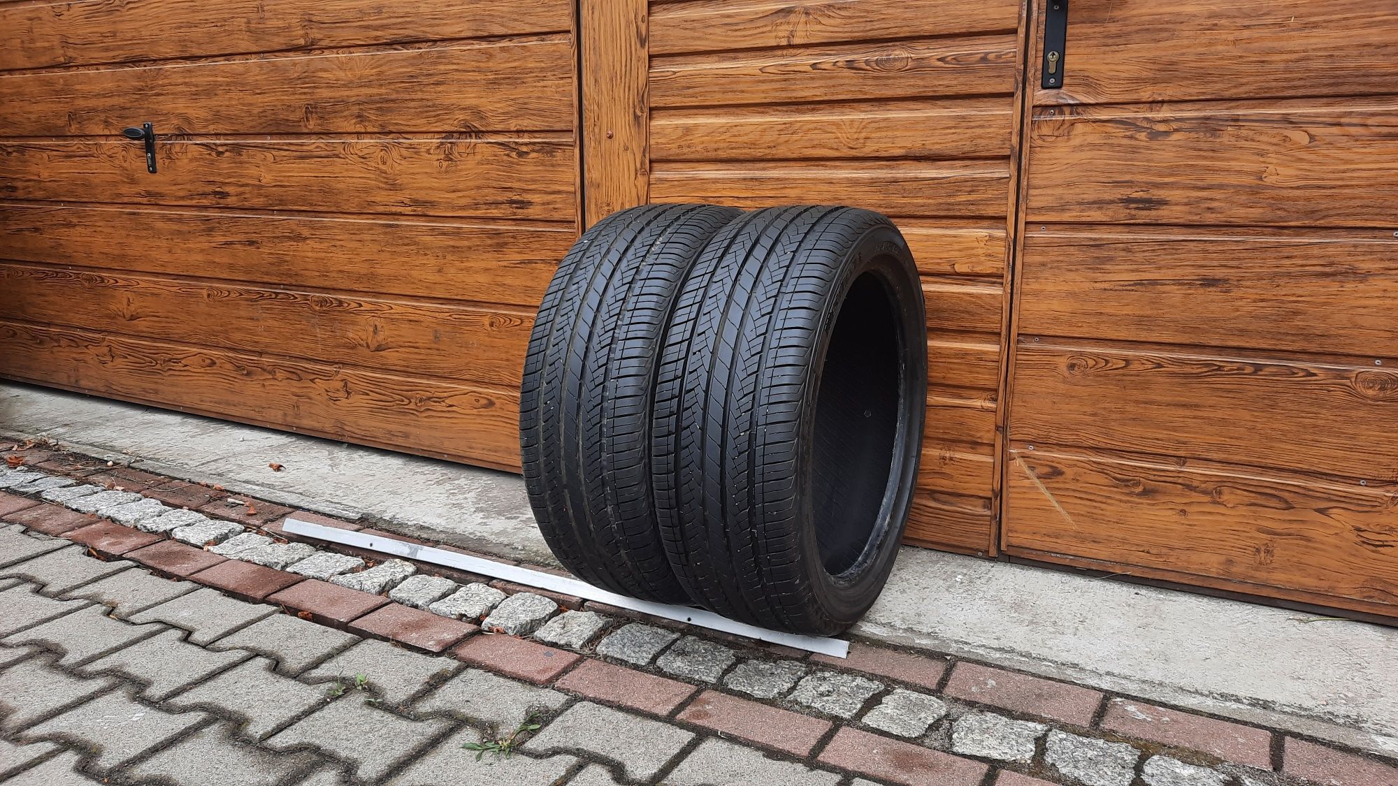 Westlake 215/45 ZR18 SA-07
