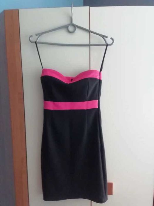 Dopasowana czarna sukienka New Yorker 34 XS