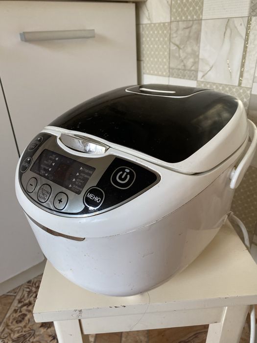 Мультиварка Moulinex R19 на запчастини