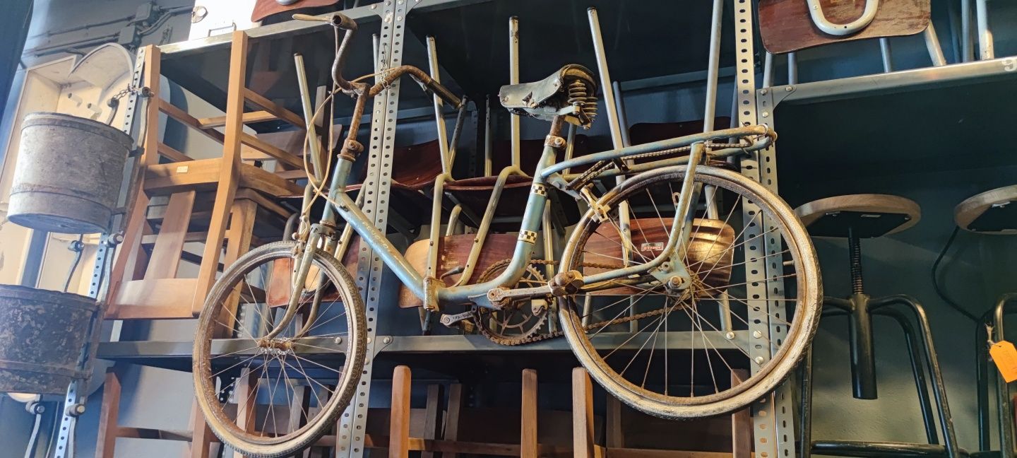 Bicicleta antiga Peogeot