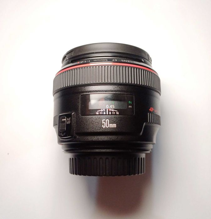 Canon EF 50mm f/1.2L USM, состояние нового, в полном комплекте