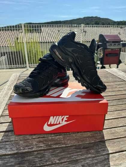 "Buty damskie Trampki"Nike_Air_Max_TN_Plus_czarny R. 44