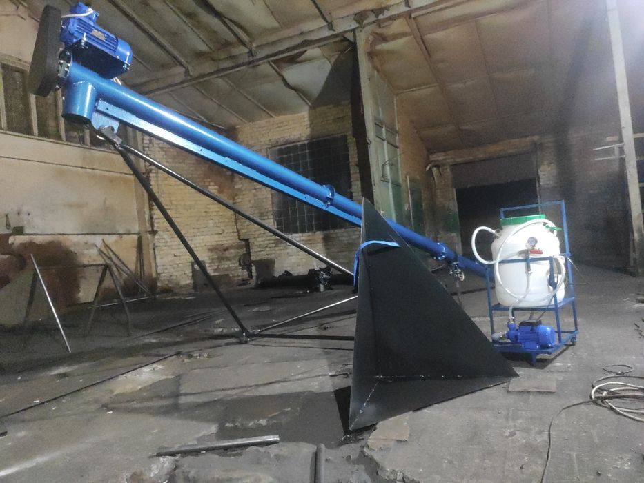 Шнек шнековий навантажувач шнековий погрузчик транспортер зерно