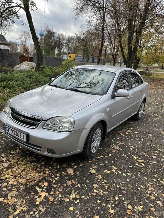 Продам гарне Лачетті (без вкладень)