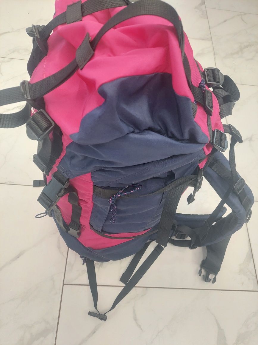 Походний рюкзак  Mont blanc 50
