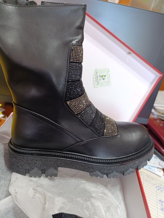 Черевики шкіряні нові жіночі 39 розмір, устілька 25 см не підійшов р