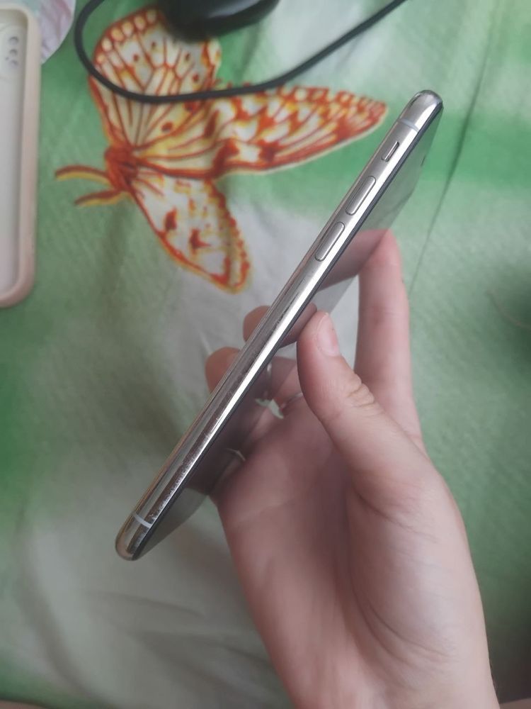 Айфон x продаю срочно