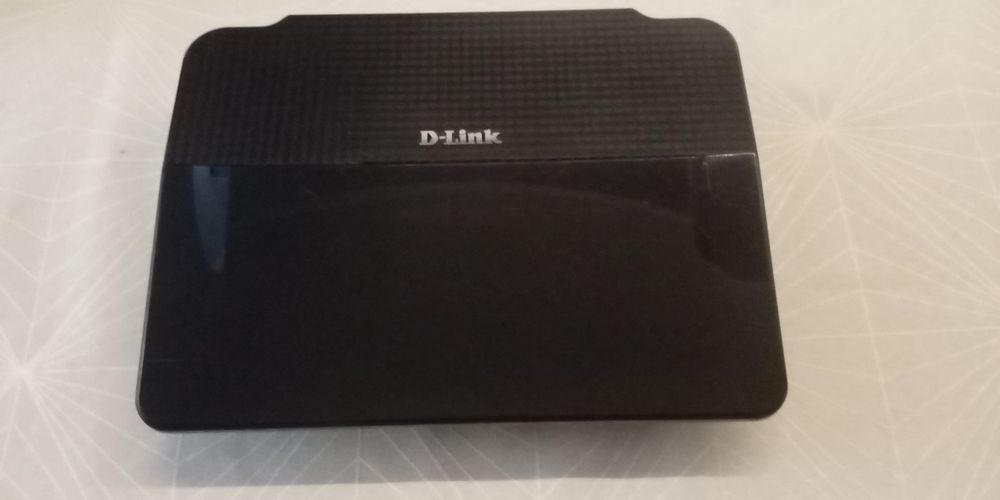 Router dlink dhp1565