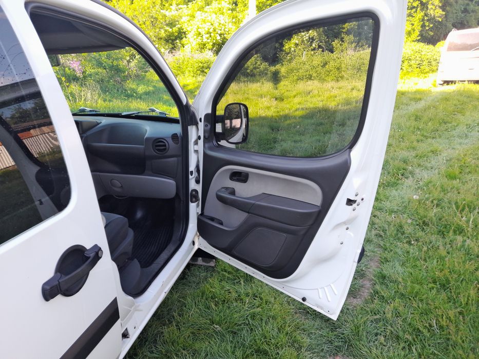 Продам Fiat Doblo 1,3 мультиджет