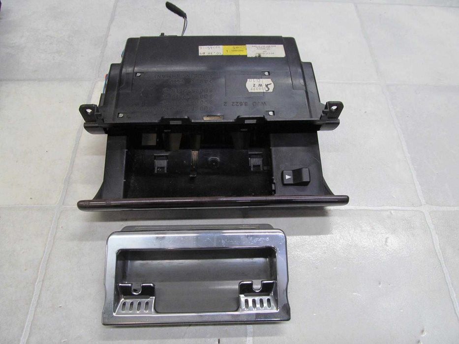 AUDI A4 B5 LIFT POPIELNICZKA PRZOD DREWNO 8D0857951G