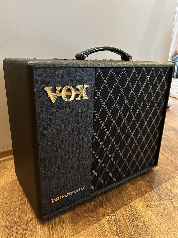 Sprzedam VOX  valvetronix vt40x wzmacniac gitarowy