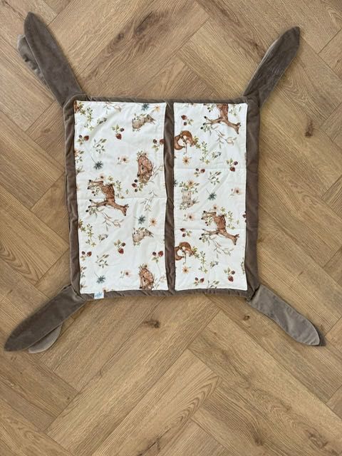Organizer na łóżeczko niemowlęce handmade