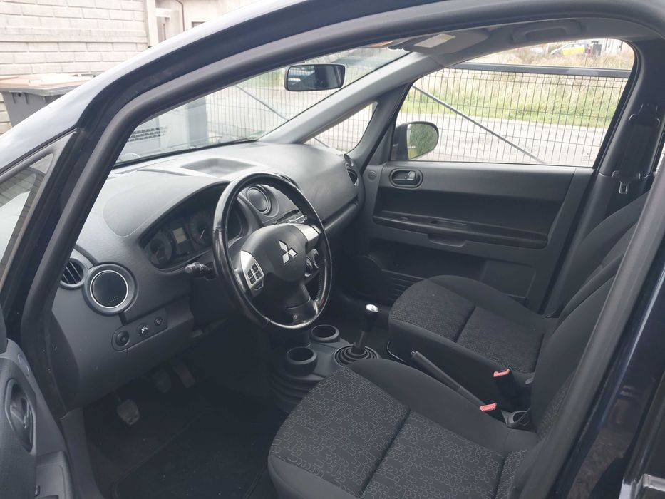 Mitsubishi Colt  1,3 Klimatyzacja 5 Drzwi Zarejestrowany