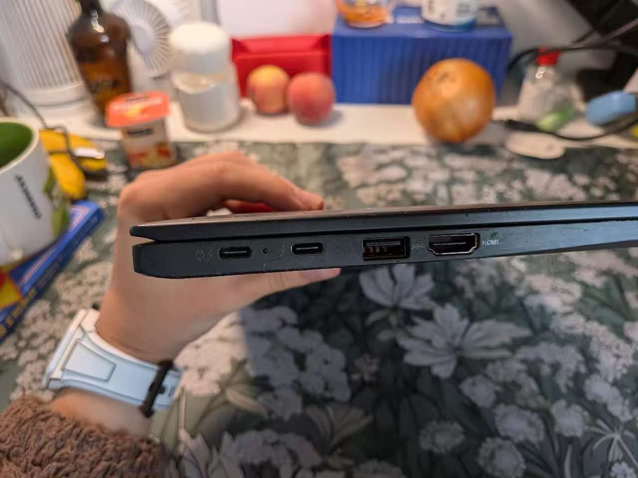 Thinkpad X1 carbon Gen9 I5-1135G7 16GB/512GB