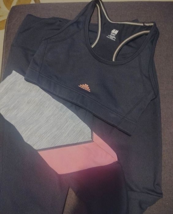 Strój sportowy damski