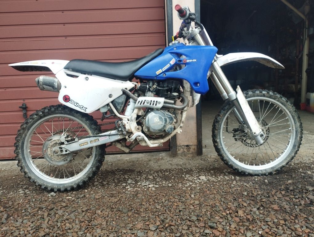 Yamaha yz moretti 250