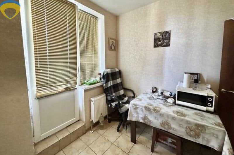 Продам 1-к  квартиру укомплектовану - ЖК 7 Небо