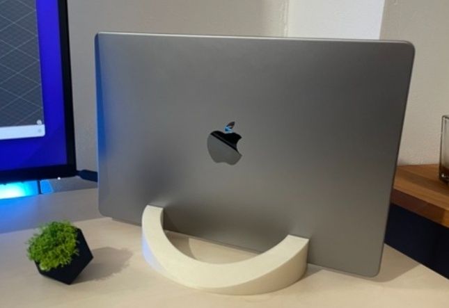 MacBook Pro 14" podstawka pod laptopa