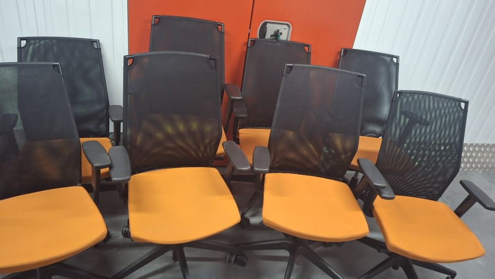 Fotele biurowe Profim regulowane 8 szt.