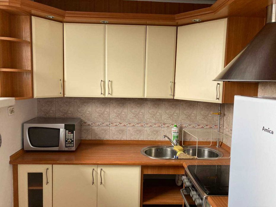 Wynajmę kawalerkę z jadalnią, Racibórz, ul. Kossaka 53.