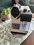 Ekspres De'Longhi Nespresso Lattissima + EN.520.S srebrny