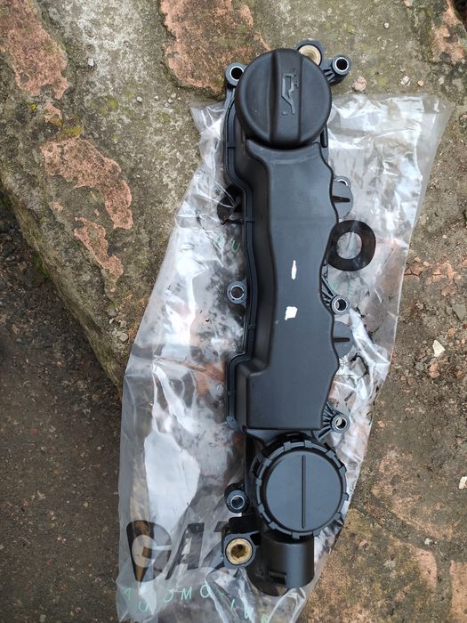 клапанна кришка ford focus 2