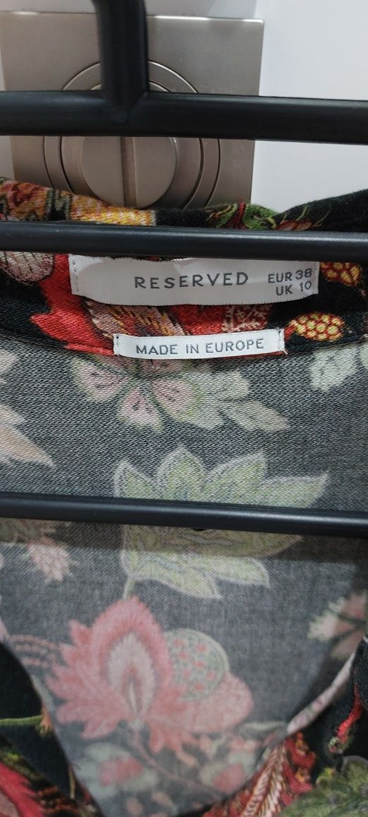 Sukienka Reserved