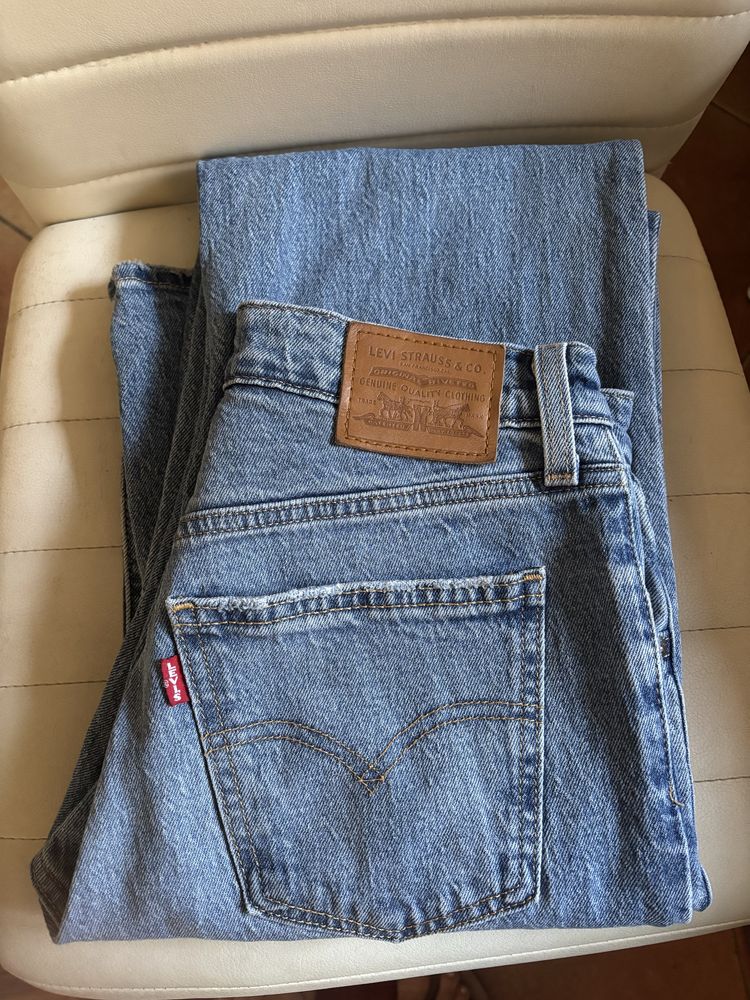 Джинси Levi’s Levi Strauss & Con