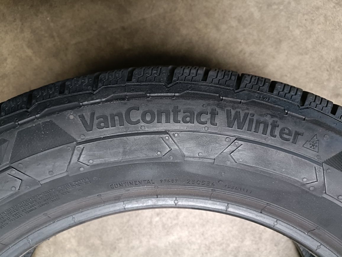 Opony zimowe Continental VanContact Winter 215/60R17C 104/102H