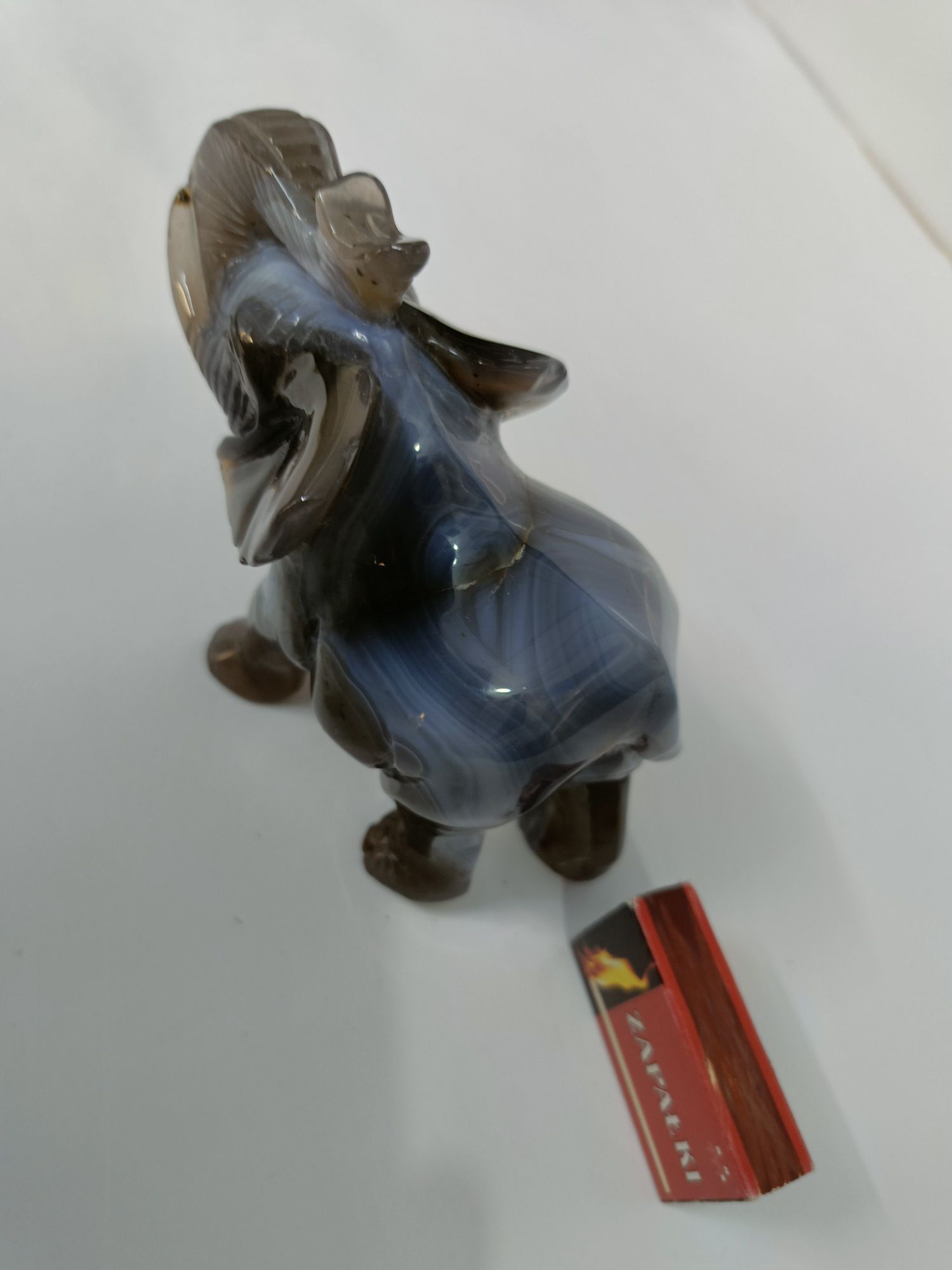 Naturalny kamień Agat Botswana figurka słonia Kunszt