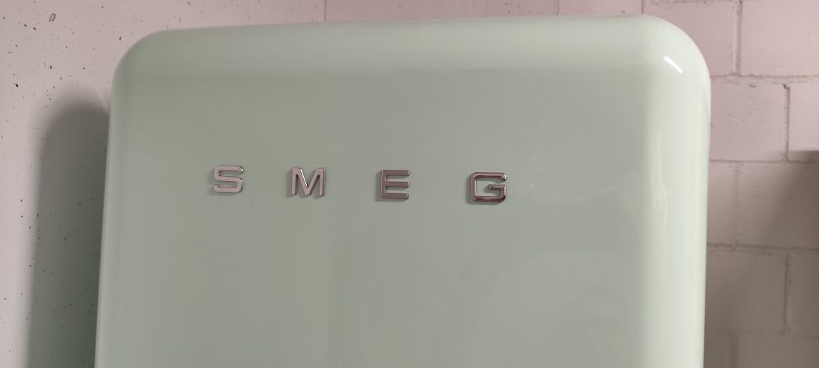 Chłodziarko-zamrażarka SMEG FAB32RPG5 miętowa/pastelowa zieleń