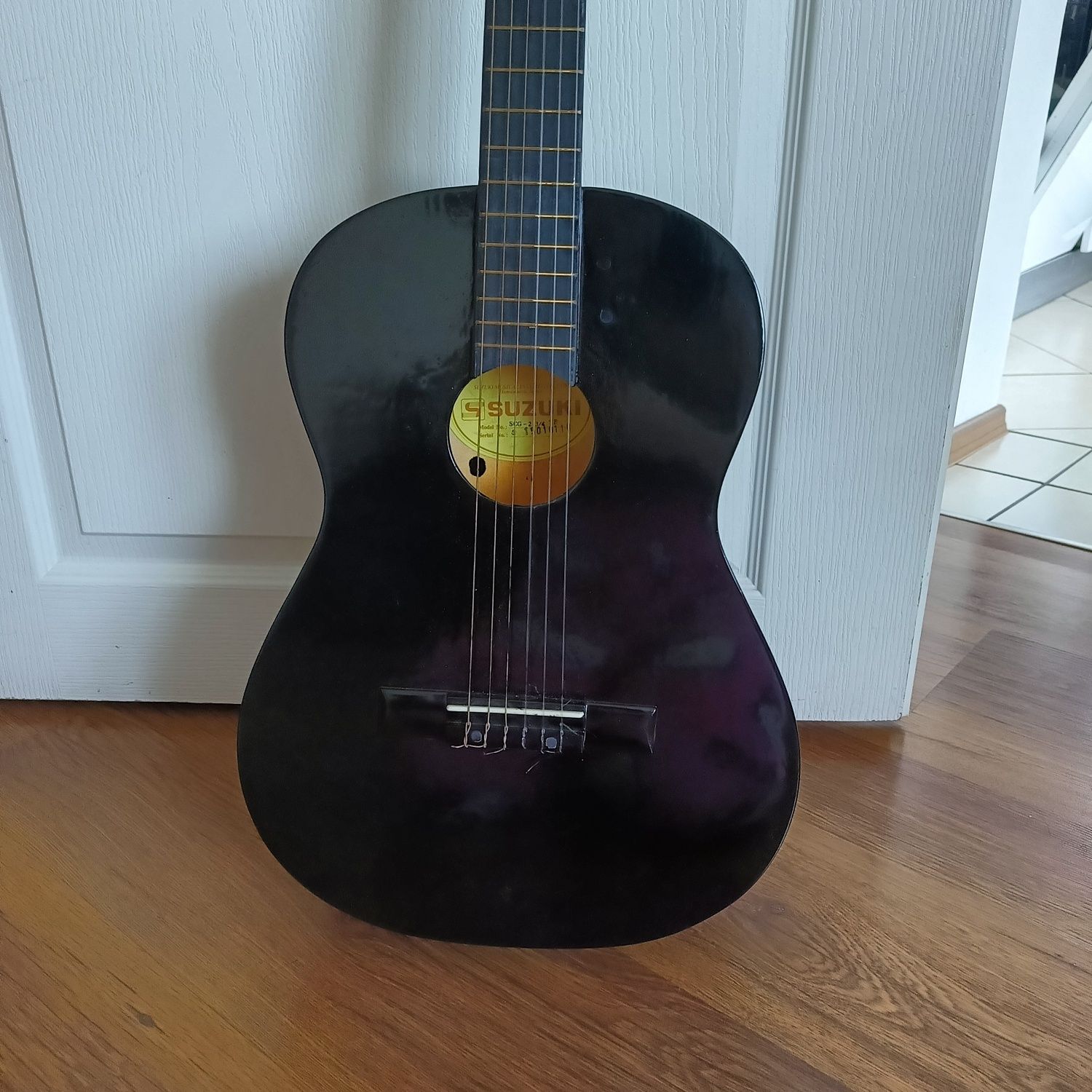 gitara akustyczna Suzuki