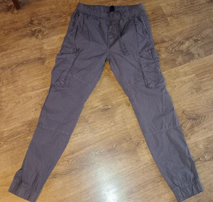 Brązowe bojówki rozm. S