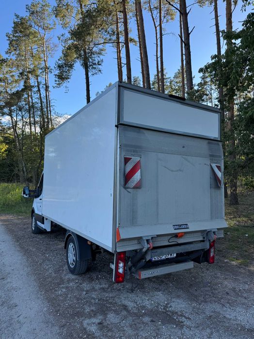 Wynajem Bus Kontener z Windą Wypożyczenie Winda Wynajem busa z Windą