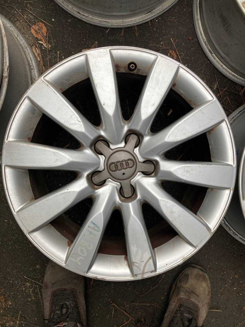 Диск колесный литой комплект R17 8J AUDI A4 07-15 8K0601025C