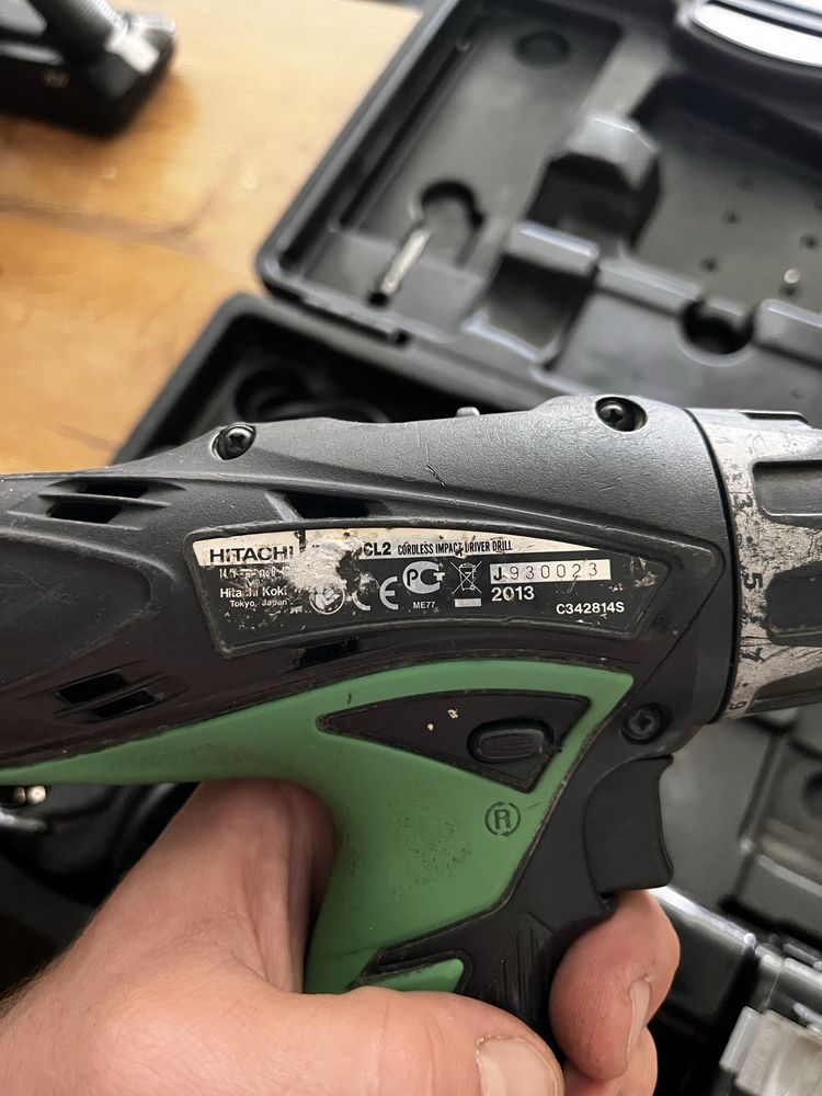 Wiertarko wkrętarka Hitachi DV14DCL2 zestaw 14,4V